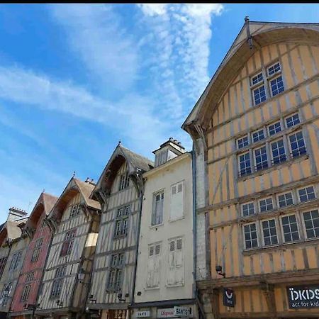 Superbe T2 De Caractere Au Centre Classe 3 Etoiles Troyes Eksteriør bilde